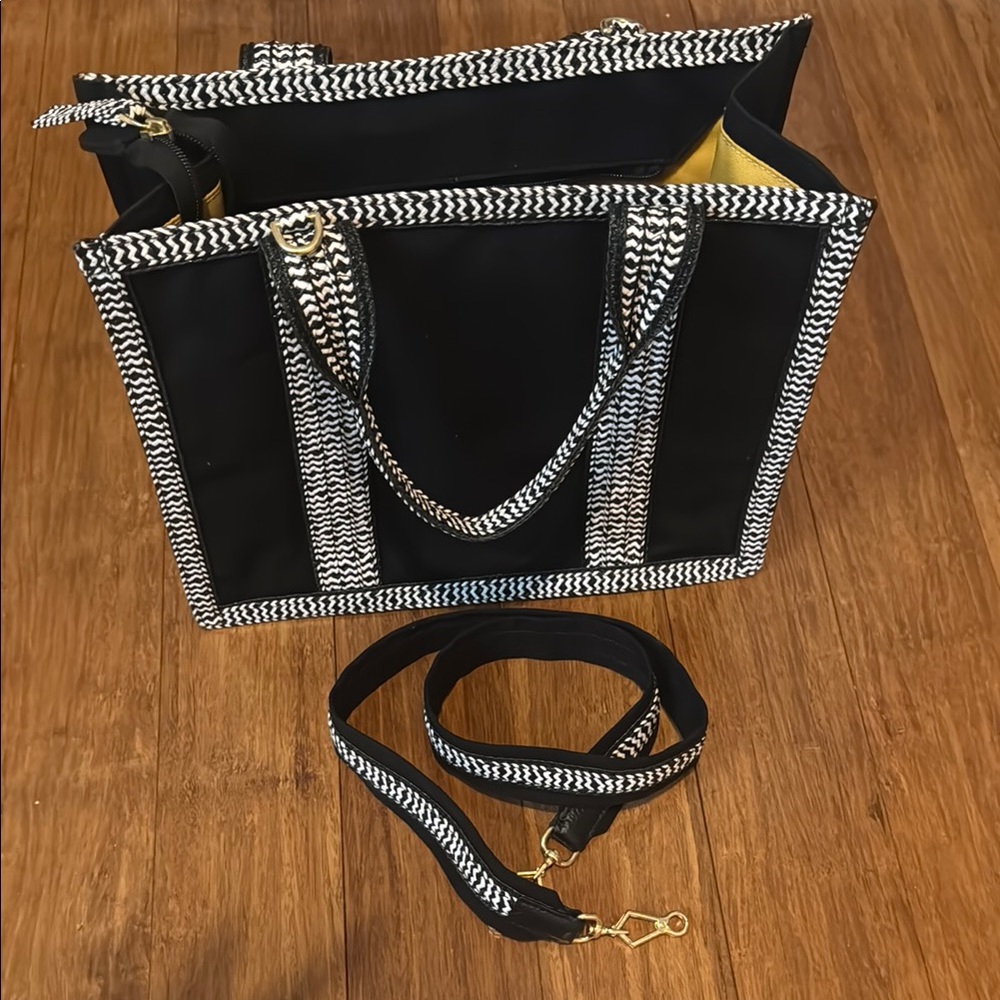Eric Javits Black and White Women's Tote Bag